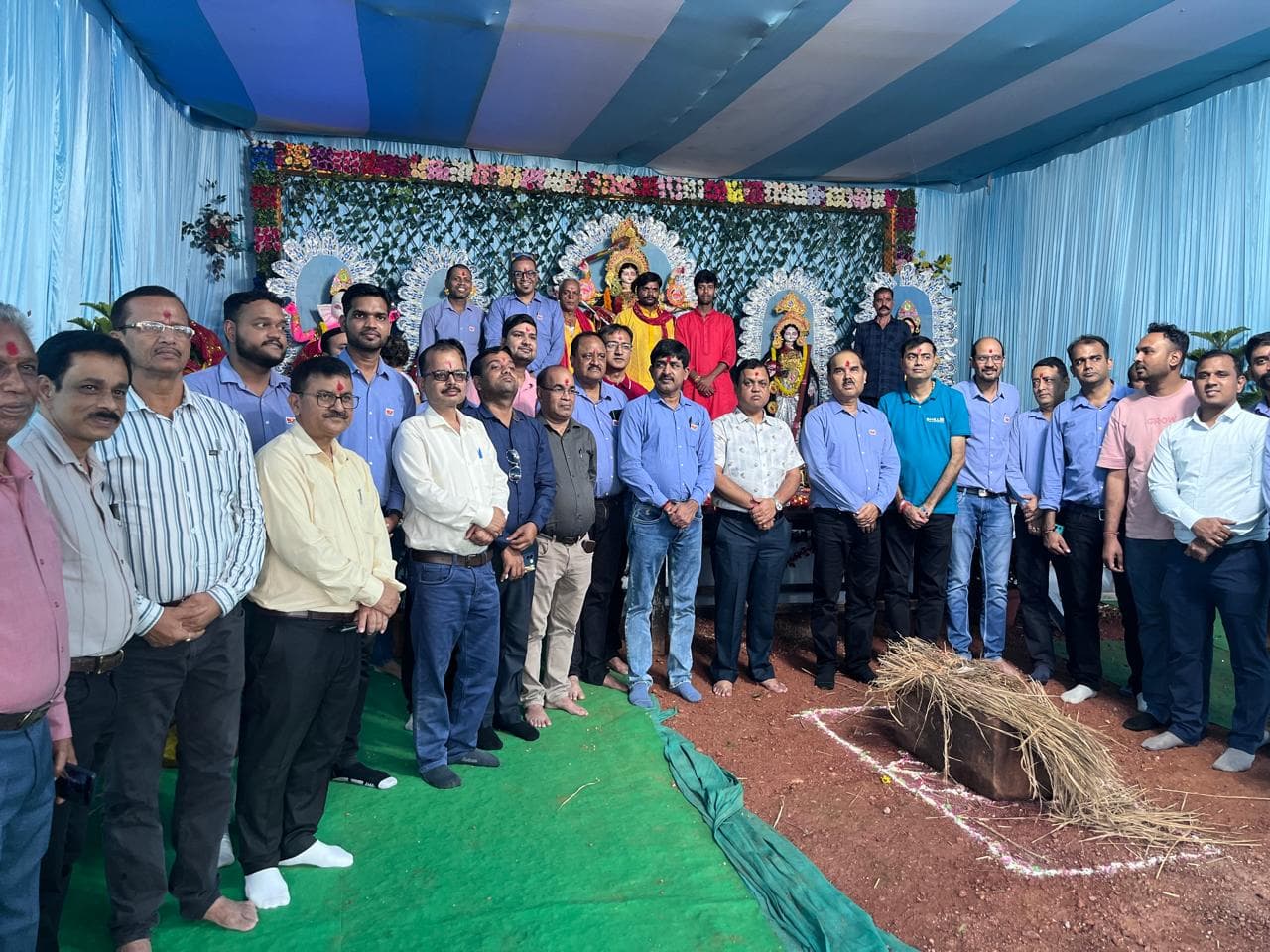 बगरू में उपस्थित माइंस हेड व अन्य