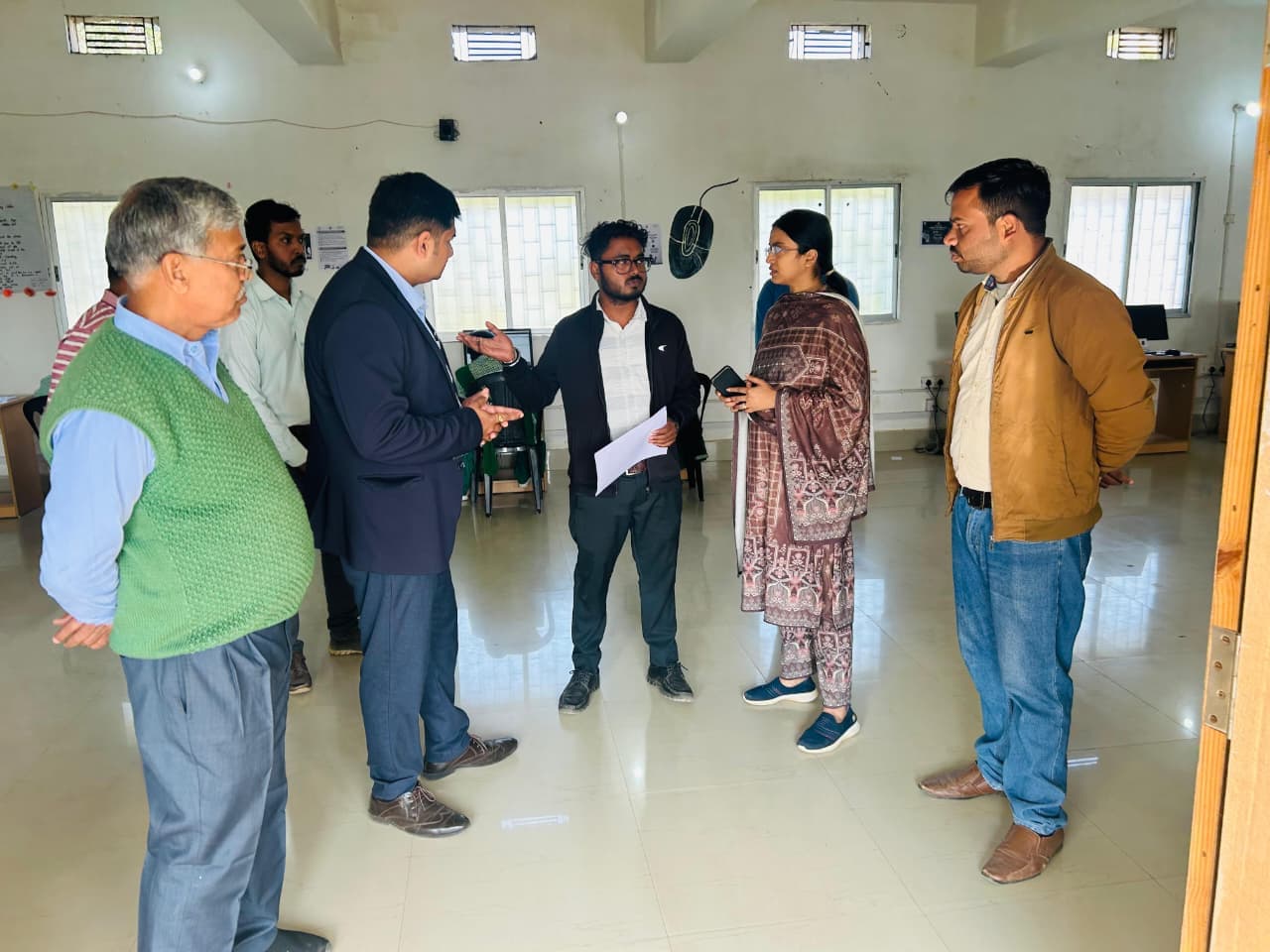 कार्यक्रम में उपस्थित मुख्य अतिथि