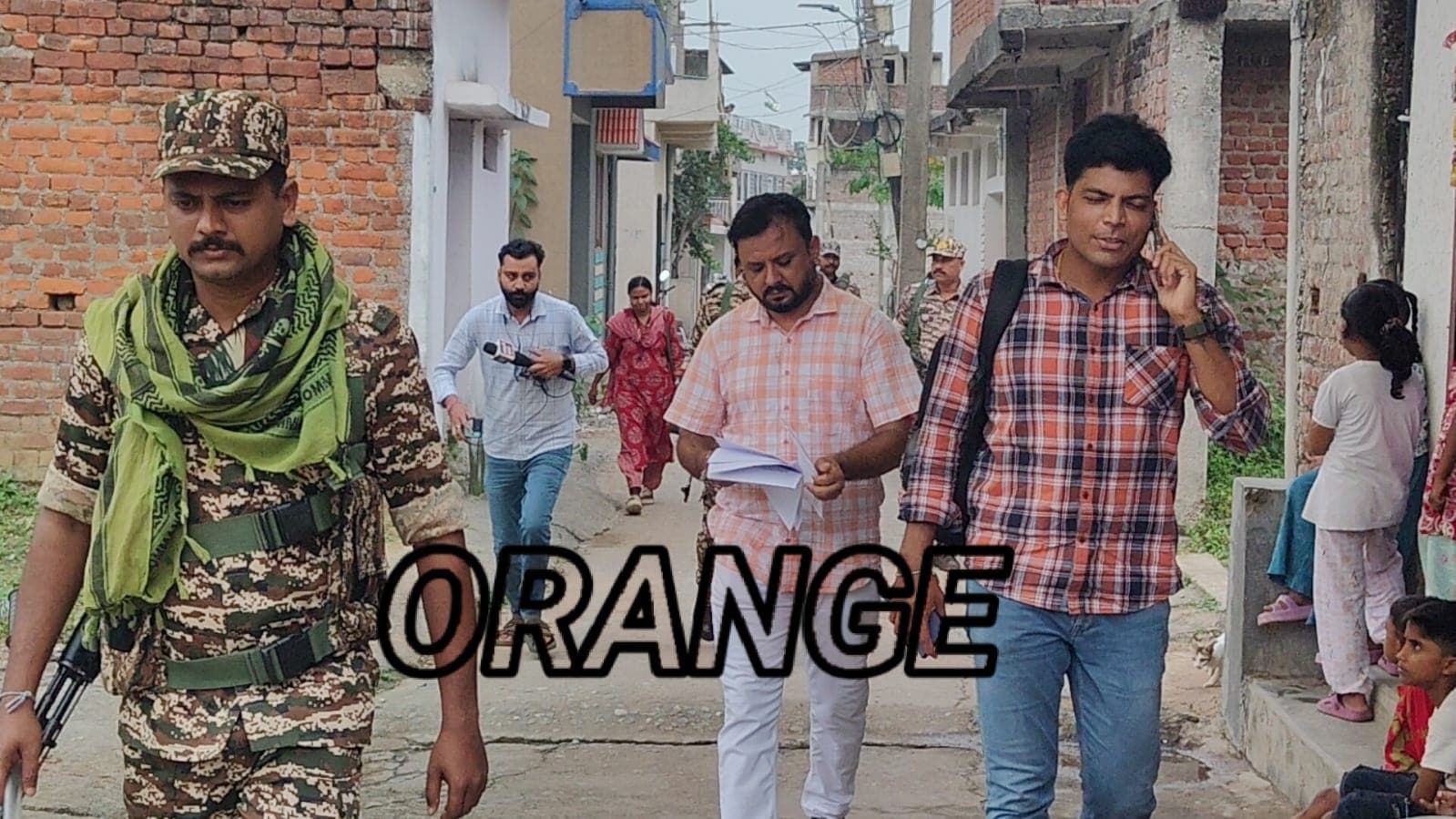 लोहरदगा में ईडी की ताबड़तोड़ रेड, ईडी के अधिकारियों ने आरोपियों के परिजनों से करीब 5 घंटे तक किया पूछताछ