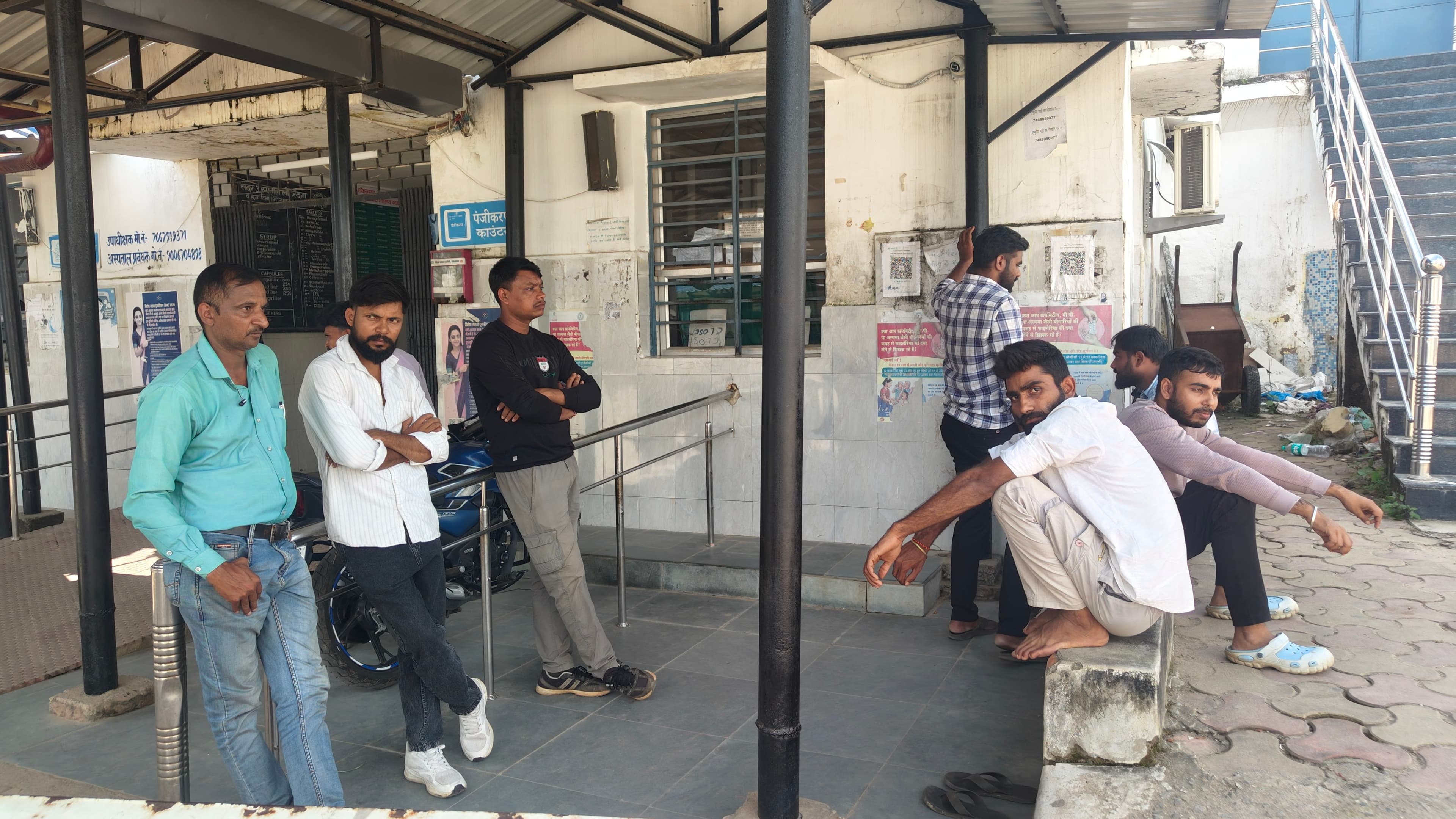 फॉल में डूबने से दो युवकों की मौत, घंटों की तलाश के बाद बरामद हुए दोनों शव