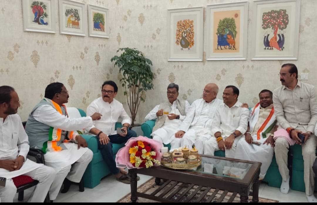 दिल्ली में सुखदेव भगत के आवास पर छत्तीसगढ़ कांग्रेस की बैठक, सुप्रीम कोर्ट मार्च की बनी रणनीति