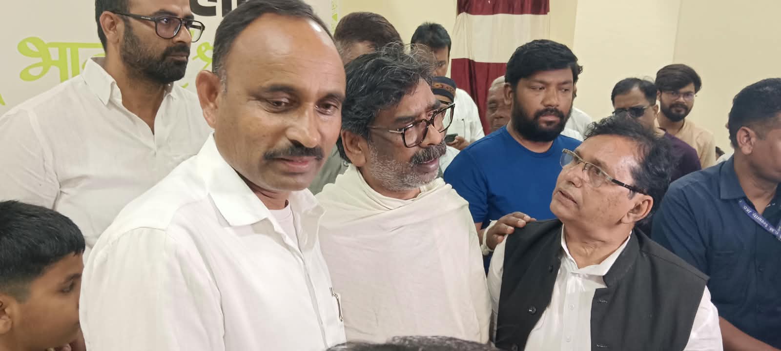 नेमरा पहुंचा दफादार-चौकीदार पंचायत का प्रतिनिधिमंडल, मुख्यमंत्री से की मुलाकात