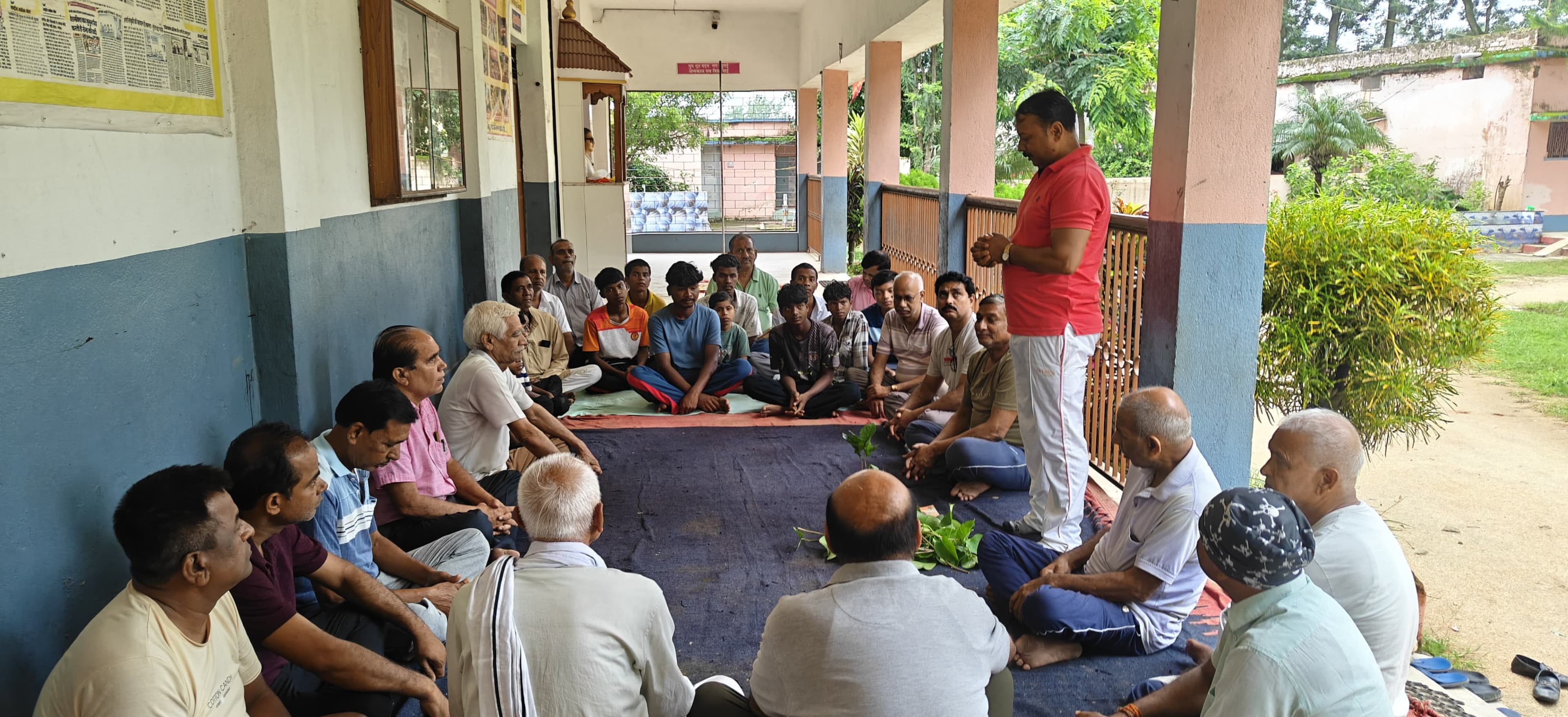 आयुर्वेद और औषधीय पौधों के संरक्षण का दिया संदेश, आचार्य बालकृष्ण के जन्मदिवस पर हुआ आयोजन आयुर्वेद और औषधीय पौधों के संरक्षण का दिया संदेश, आचार्य बालकृष्ण के जन्मदिवस पर हुआ आयोजन