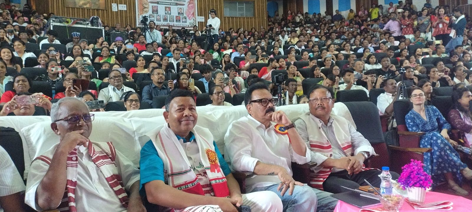 दिल्ली में आदिवासी महासभा के विश्व आदिवासी दिवस समारोह में सांसद सुखदेव भगत ने उठाई आदिवासी अधिकारों की आवाज दिल्ली में आदिवासी महासभा के विश्व आदिवासी दिवस समारोह में सांसद सुखदेव भगत ने उठाई आदिवासी अधिकारों की आवाज