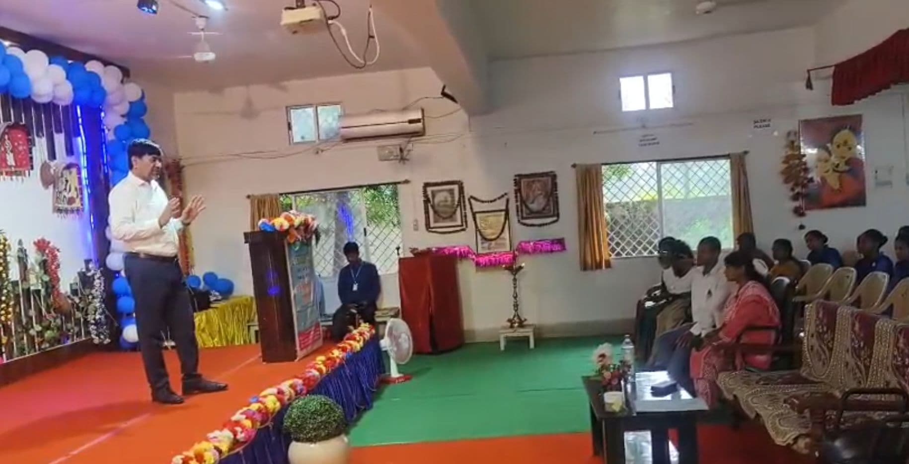 नए मतदाताओं और छूटे नामों के लिए 15 सितंबर तक आवेदन का मौका नए मतदाताओं और छूटे नामों के लिए 15 सितंबर तक आवेदन का मौका