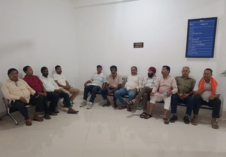डीएमओ कार्यालय की कार्रवाई के खिलाफ आंदोलन की चेतावनी डीएमओ कार्यालय की कार्रवाई के खिलाफ आंदोलन की चेतावनी