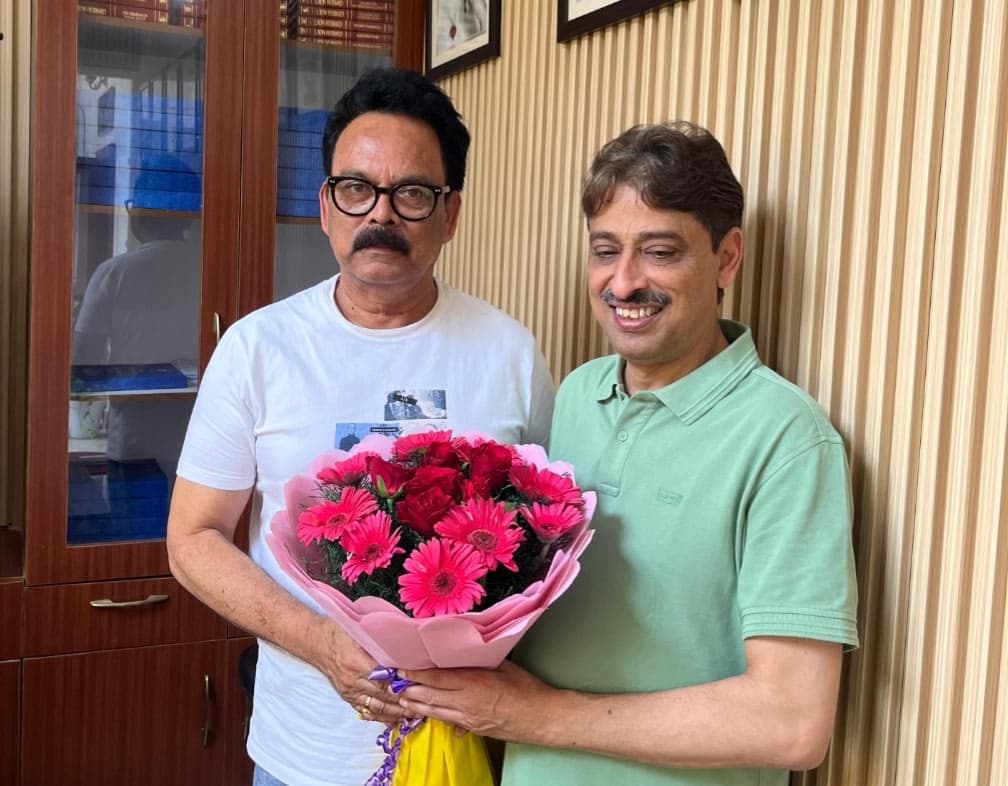 नई दिल्ली में इमरान मसूद ने सुखदेव भगत से की मुलाकात, छत्तीसगढ़ प्रभारी बनने पर दी बधाई नई दिल्ली में इमरान मसूद ने सुखदेव भगत से की मुलाकात, छत्तीसगढ़ प्रभारी बनने पर दी बधाई