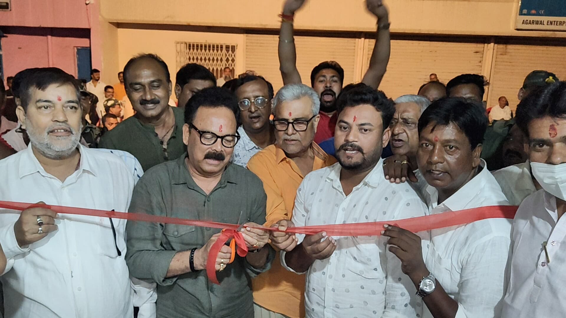 केंद्रीय दुर्गा पूजा समिति के नवनिर्मित कार्यालय का सांसद सुखदेव भगत ने किया उद्घाटन केंद्रीय दुर्गा पूजा समिति के नवनिर्मित कार्यालय का सांसद सुखदेव भगत ने किया उद्घाटन