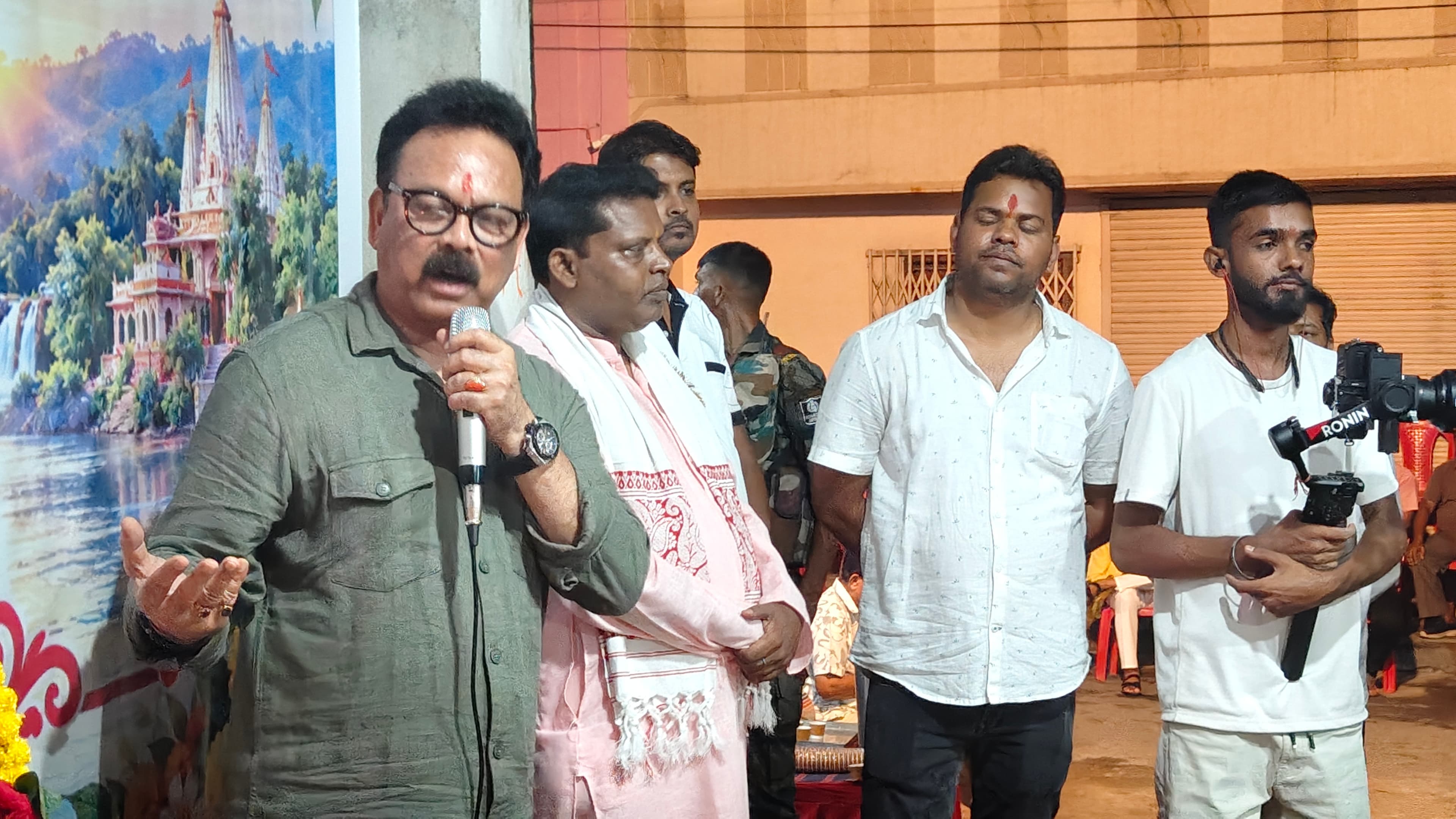 केंद्रीय दुर्गा पूजा समिति के नवनिर्मित कार्यालय का सांसद सुखदेव भगत ने किया उद्घाटन केंद्रीय दुर्गा पूजा समिति के नवनिर्मित कार्यालय का सांसद सुखदेव भगत ने किया उद्घाटन