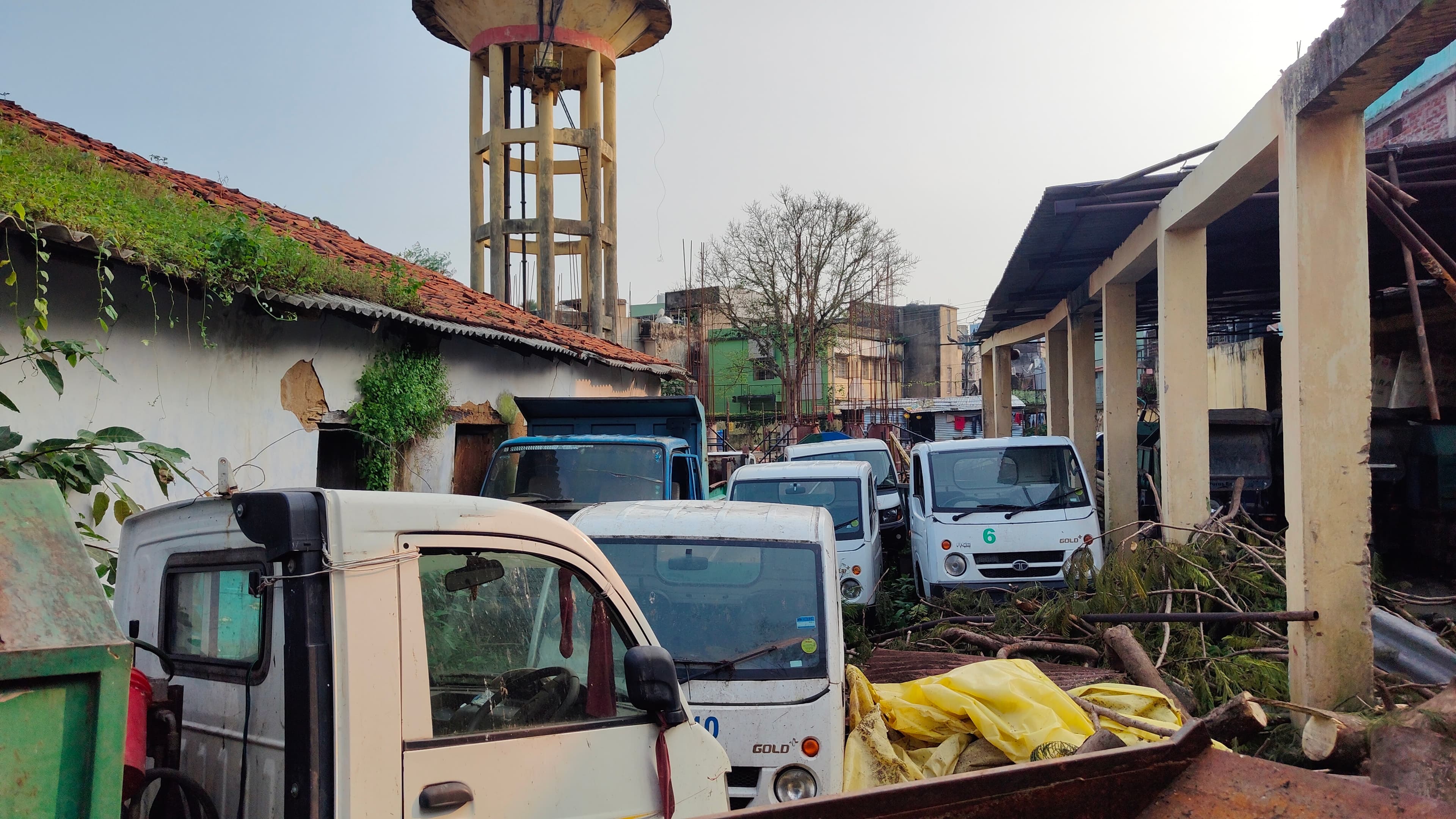 नगर परिषद की खरीदारी पर सवाल, स्टोर में मिलीं 1500 स्ट्रीट लाइटें नगर परिषद की खरीदारी पर सवाल, स्टोर में मिलीं 1500 स्ट्रीट लाइटें