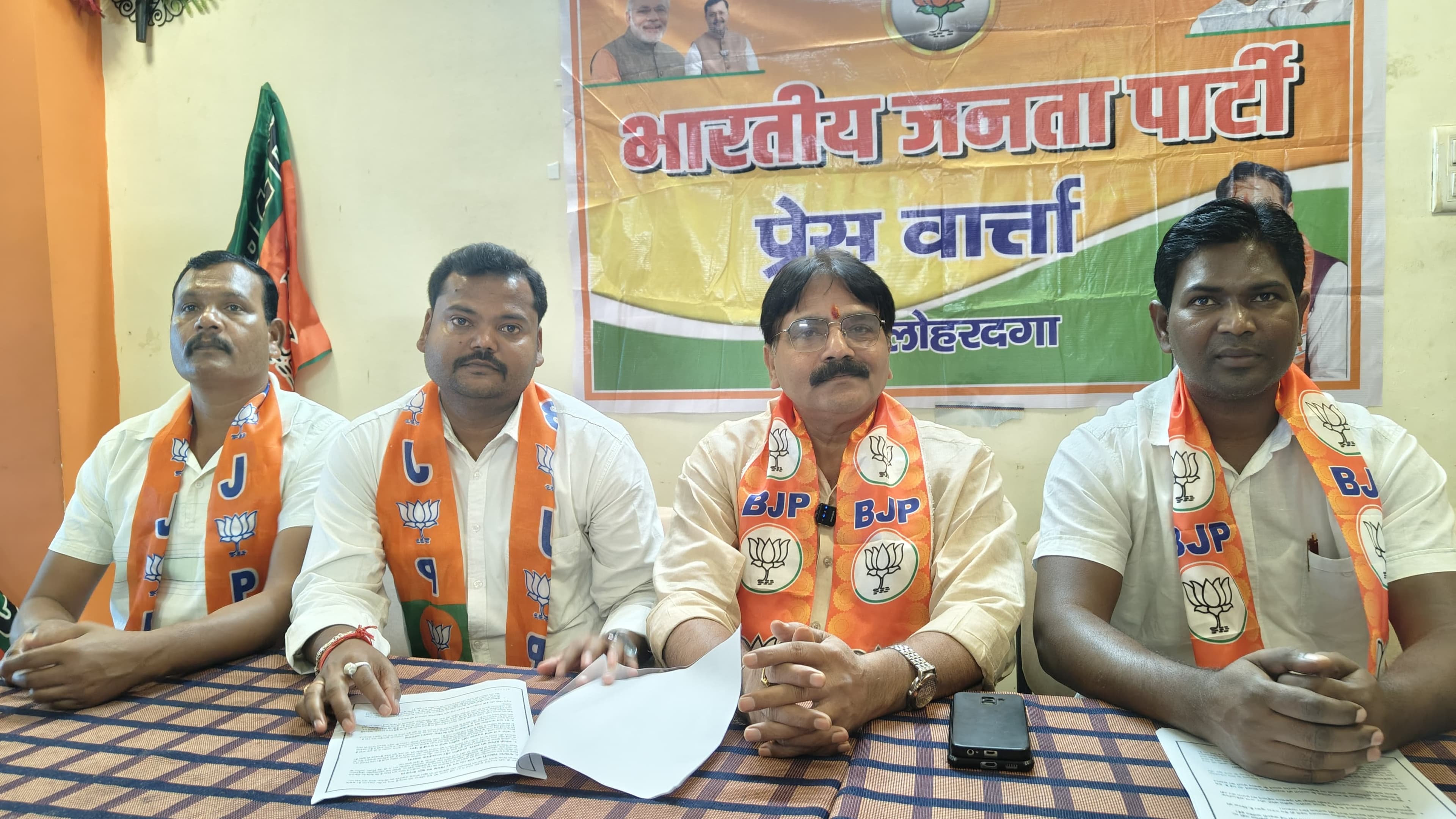 चुनाव आयोग के बयान से विपक्ष के आरोपों की स्थिति हुई स्पष्ट : भाजपा चुनाव आयोग के बयान से विपक्ष के आरोपों की स्थिति हुई स्पष्ट : भाजपा