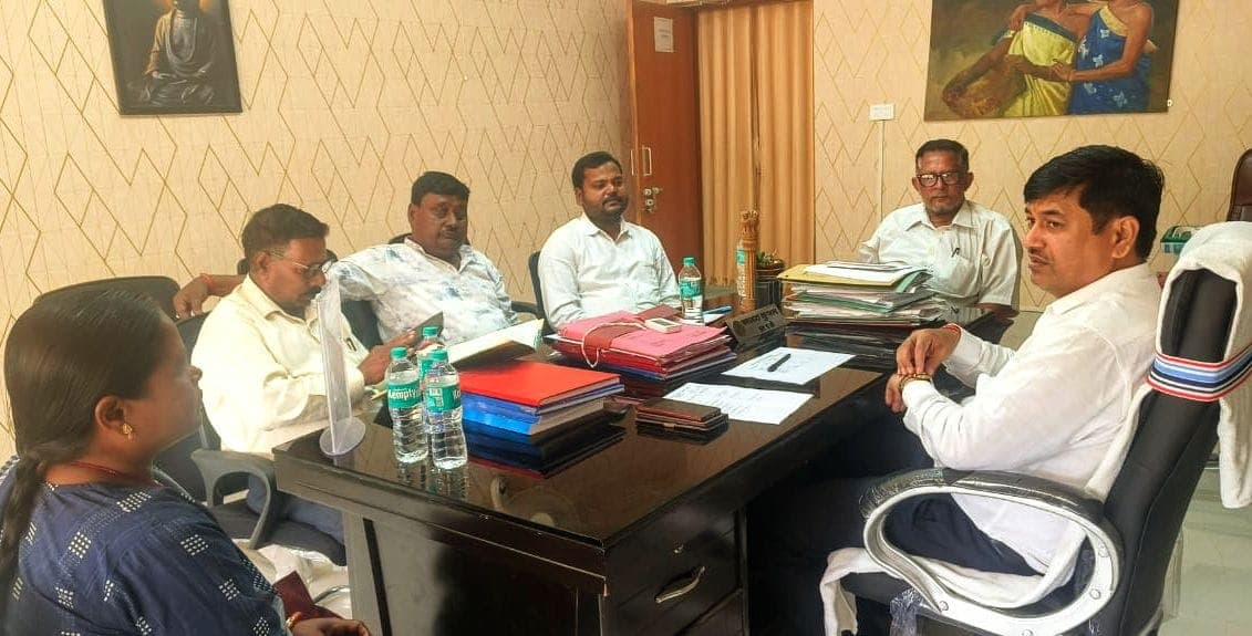 मतदाता सूची पुनरीक्षण में राजनीतिक दलों से सहयोग की अपील मतदाता सूची पुनरीक्षण में राजनीतिक दलों से सहयोग की अपील