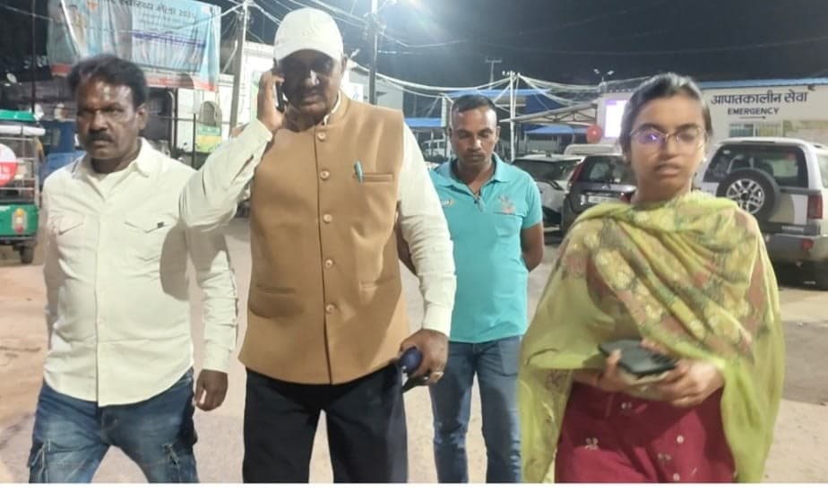 कई दिनों से बीमार थी कस्तूरबा की छात्रा सुनीता, मौत के बाद वार्डन की भूमिका पर उठे सवाल कई दिनों से बीमार थी कस्तूरबा की छात्रा सुनीता, मौत के बाद वार्डन की भूमिका पर उठे सवाल