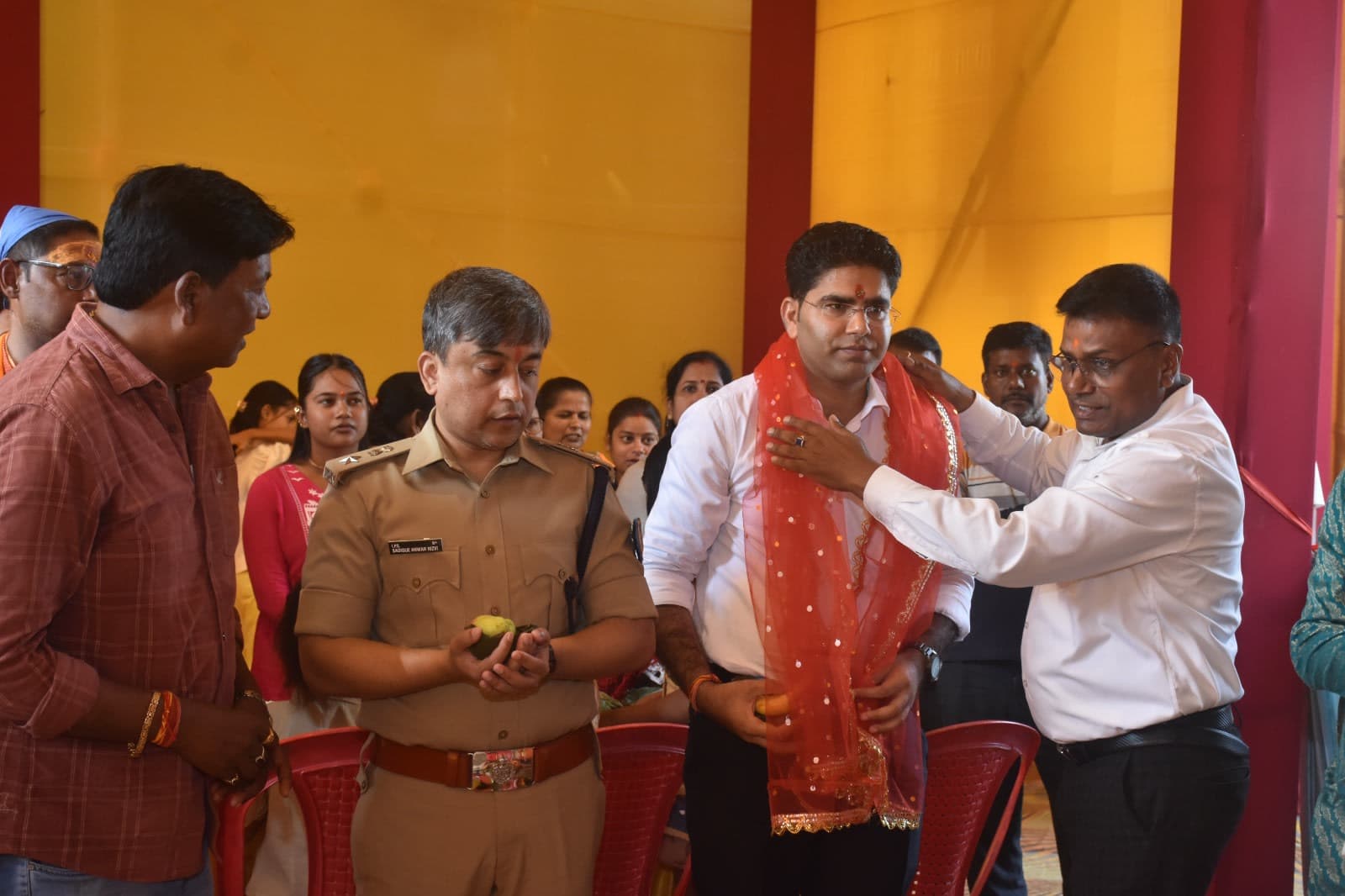 लोहरदगा में पूजा पंडालों से रावण दहन स्थल तक सुरक्षा की पड़ताल, प्रशासन अलर्ट लोहरदगा में पूजा पंडालों से रावण दहन स्थल तक सुरक्षा की पड़ताल, प्रशासन अलर्ट
